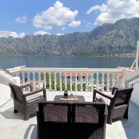 Lux Boka Sea View Apartment Kotor Kültér fotó