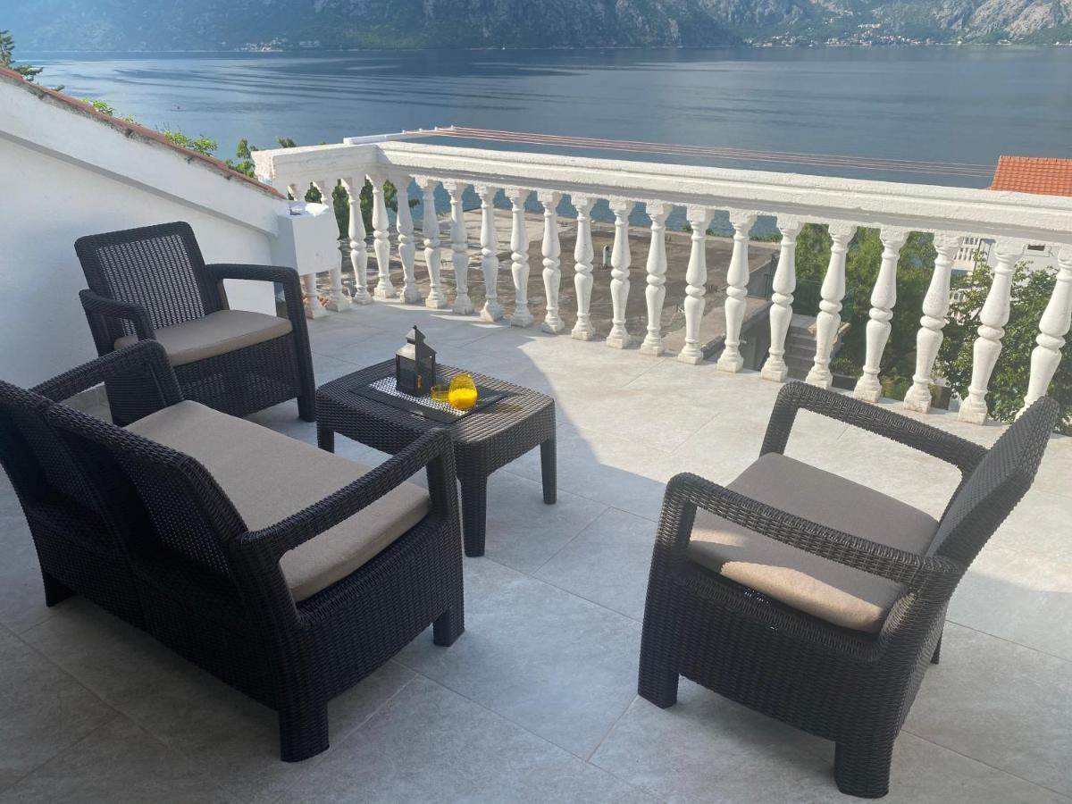 Lux Boka Sea View Apartment Kotor Kültér fotó