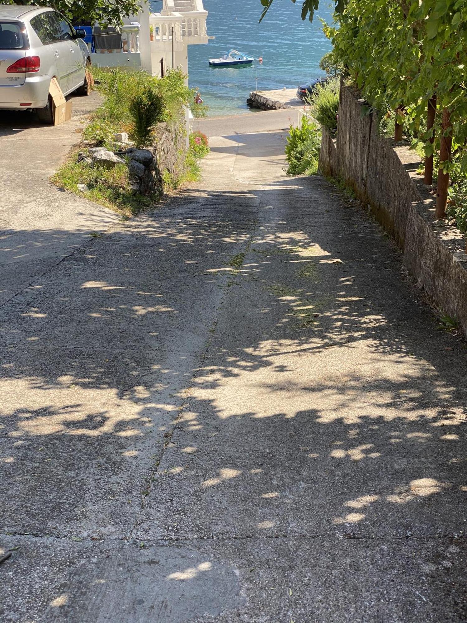 Lux Boka Sea View Apartment Kotor Kültér fotó